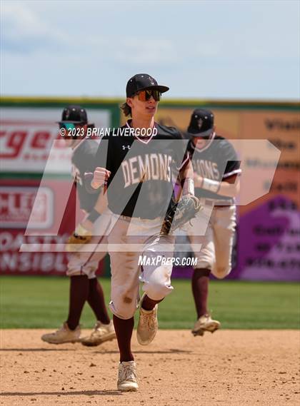 Thumbnail 2 in Holy Family vs. Golden (CHSAA 4A Round 4) photogallery.