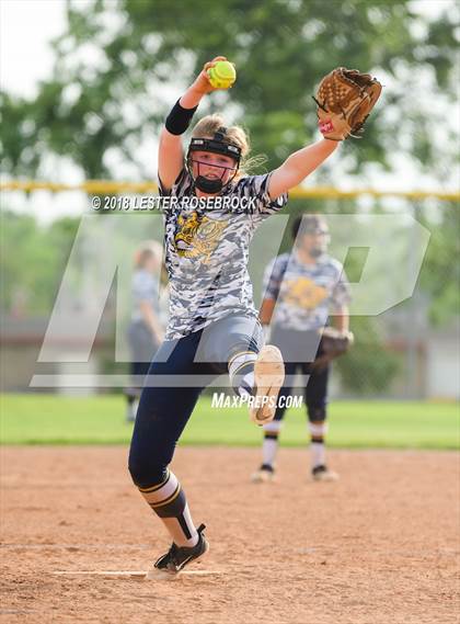 Thumbnail 3 in Poth @ Karnes City photogallery.