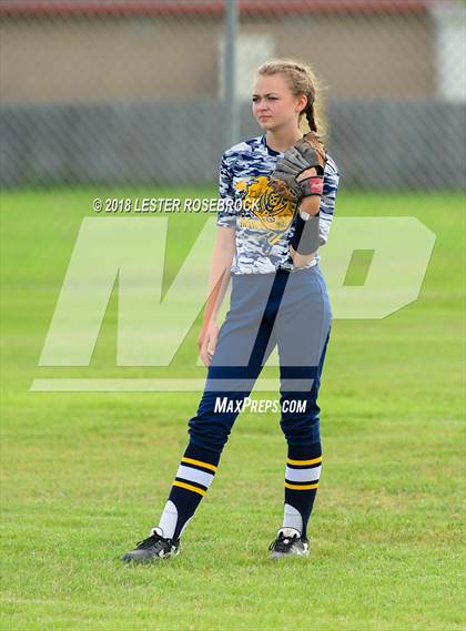 Thumbnail 1 in Poth @ Karnes City photogallery.