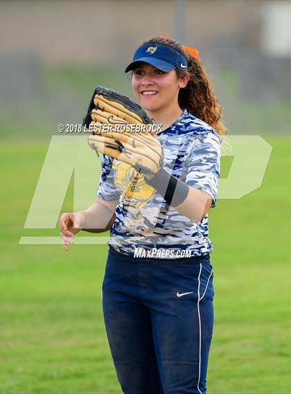 Thumbnail 1 in Poth @ Karnes City photogallery.