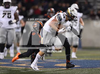 Thumbnail 3 in Washington vs. Archbishop Hoban (OHSAA D2 Regional Final) photogallery.