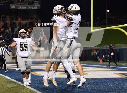 Thumbnail 3 in Washington vs. Archbishop Hoban (OHSAA D2 Regional Final) photogallery.