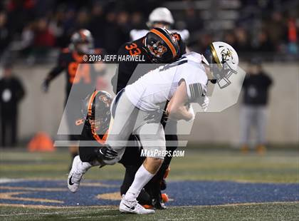 Thumbnail 2 in Washington vs. Archbishop Hoban (OHSAA D2 Regional Final) photogallery.