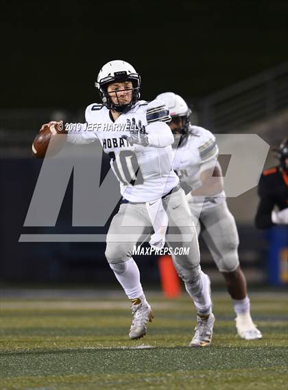 Thumbnail 3 in Washington vs. Archbishop Hoban (OHSAA D2 Regional Final) photogallery.