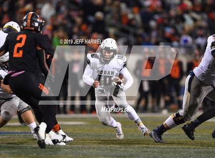Thumbnail 3 in Washington vs. Archbishop Hoban (OHSAA D2 Regional Final) photogallery.