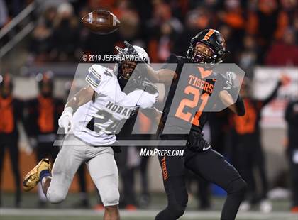 Thumbnail 1 in Washington vs. Archbishop Hoban (OHSAA D2 Regional Final) photogallery.