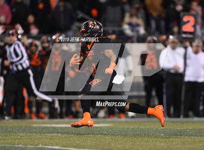 Thumbnail 2 in Washington vs. Archbishop Hoban (OHSAA D2 Regional Final) photogallery.