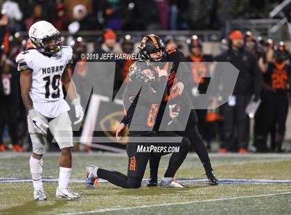 Thumbnail 2 in Washington vs. Archbishop Hoban (OHSAA D2 Regional Final) photogallery.