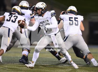 Thumbnail 2 in Washington vs. Archbishop Hoban (OHSAA D2 Regional Final) photogallery.