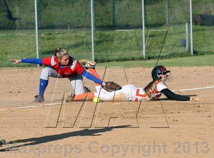 Thumbnail 2 in Bullard @ Gilmer photogallery.