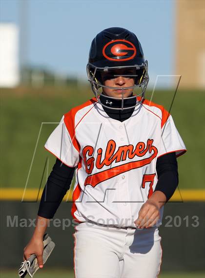 Thumbnail 1 in Bullard @ Gilmer photogallery.