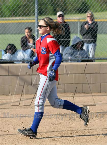 Thumbnail 3 in Bullard @ Gilmer photogallery.