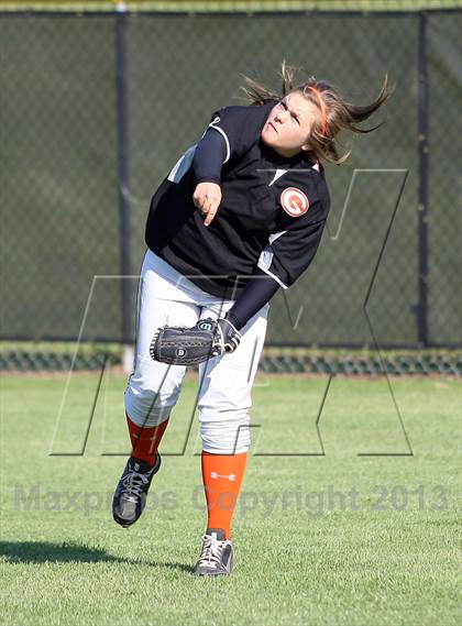 Thumbnail 3 in Bullard @ Gilmer photogallery.