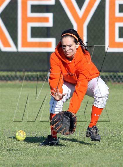 Thumbnail 3 in Bullard @ Gilmer photogallery.