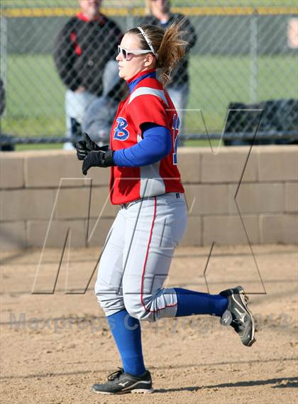 Thumbnail 1 in Bullard @ Gilmer photogallery.