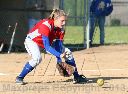 Thumbnail 1 in Bullard @ Gilmer photogallery.