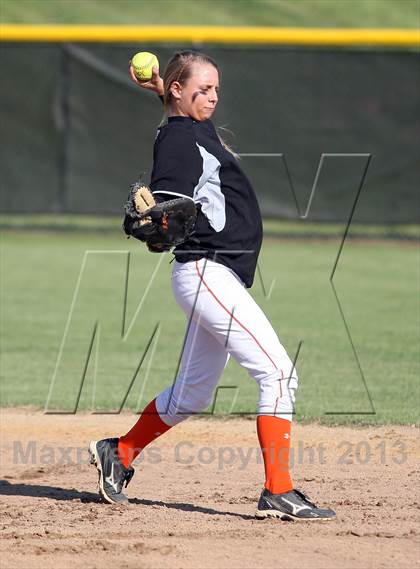 Thumbnail 2 in Bullard @ Gilmer photogallery.