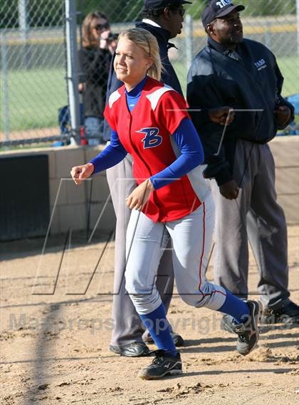 Thumbnail 2 in Bullard @ Gilmer photogallery.