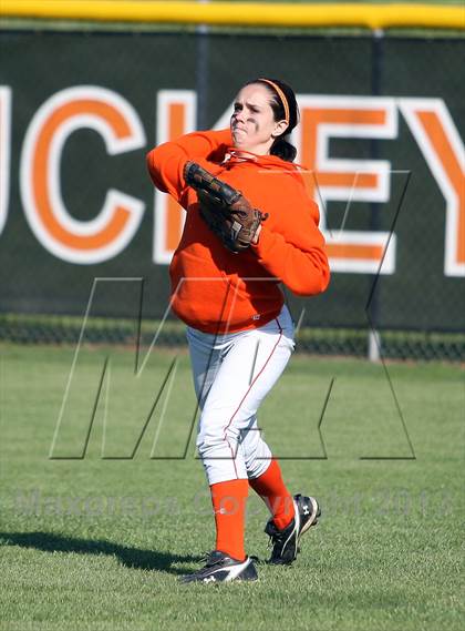 Thumbnail 2 in Bullard @ Gilmer photogallery.