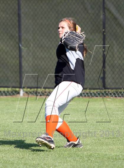 Thumbnail 2 in Bullard @ Gilmer photogallery.