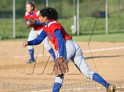 Thumbnail 1 in Bullard @ Gilmer photogallery.