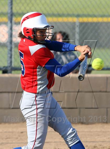 Thumbnail 1 in Bullard @ Gilmer photogallery.