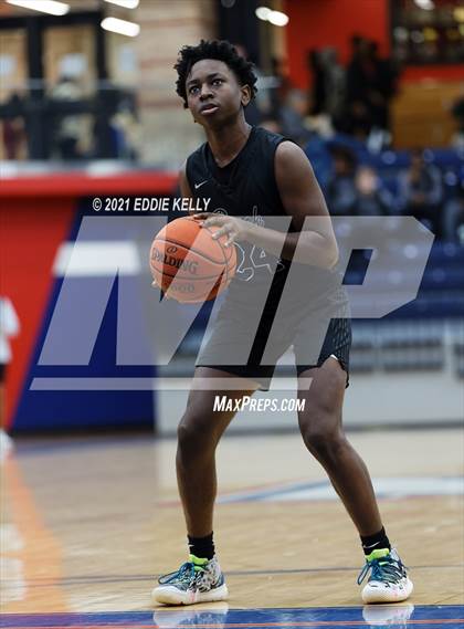 Thumbnail 3 in Clear Brook vs. Naaman Forest (In-N-Out Tournament) photogallery.
