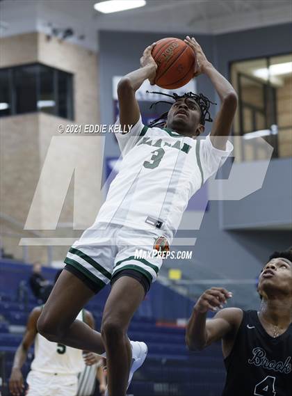 Thumbnail 1 in Clear Brook vs. Naaman Forest (In-N-Out Tournament) photogallery.