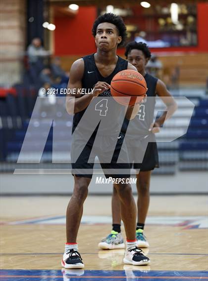 Thumbnail 3 in Clear Brook vs. Naaman Forest (In-N-Out Tournament) photogallery.