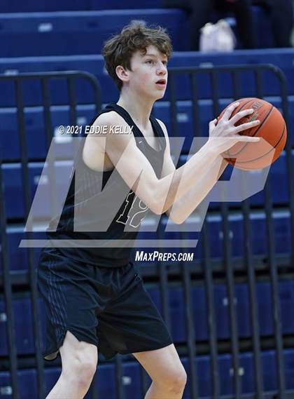 Thumbnail 3 in Clear Brook vs. Naaman Forest (In-N-Out Tournament) photogallery.
