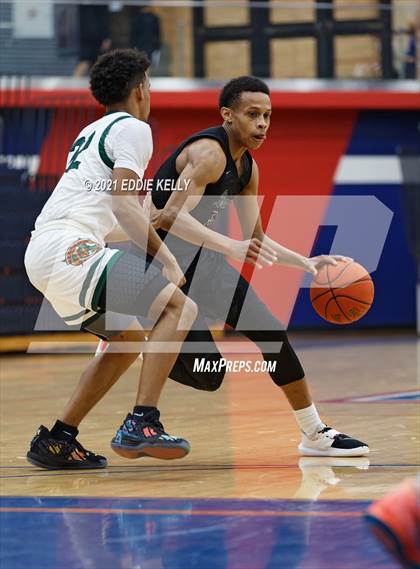 Thumbnail 1 in Clear Brook vs. Naaman Forest (In-N-Out Tournament) photogallery.