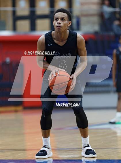 Thumbnail 3 in Clear Brook vs. Naaman Forest (In-N-Out Tournament) photogallery.