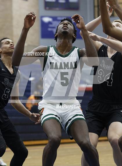Thumbnail 2 in Clear Brook vs. Naaman Forest (In-N-Out Tournament) photogallery.