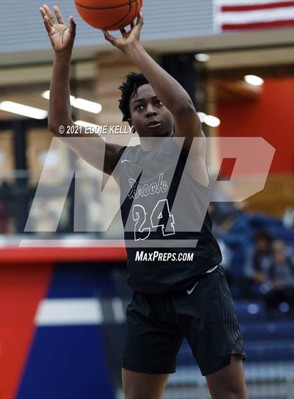 Thumbnail 2 in Clear Brook vs. Naaman Forest (In-N-Out Tournament) photogallery.