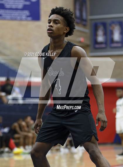 Thumbnail 3 in Clear Brook vs. Naaman Forest (In-N-Out Tournament) photogallery.