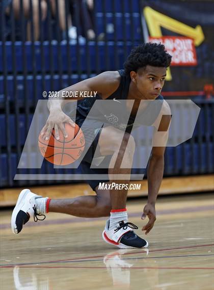 Thumbnail 2 in Clear Brook vs. Naaman Forest (In-N-Out Tournament) photogallery.