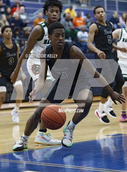 Thumbnail 3 in Clear Brook vs. Naaman Forest (In-N-Out Tournament) photogallery.