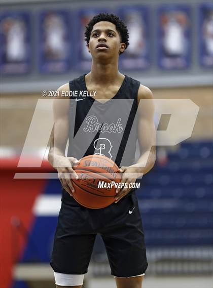 Thumbnail 1 in Clear Brook vs. Naaman Forest (In-N-Out Tournament) photogallery.