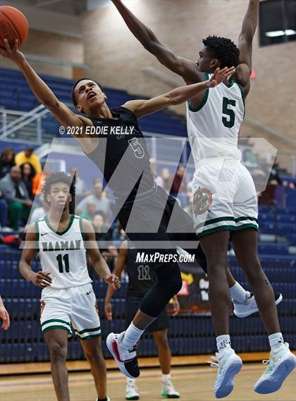 Thumbnail 1 in Clear Brook vs. Naaman Forest (In-N-Out Tournament) photogallery.