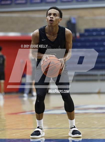 Thumbnail 3 in Clear Brook vs. Naaman Forest (In-N-Out Tournament) photogallery.