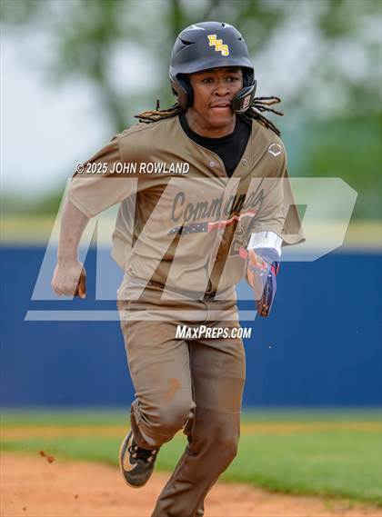 Thumbnail 2 in Hendersonville vs. Liberty Creek photogallery.