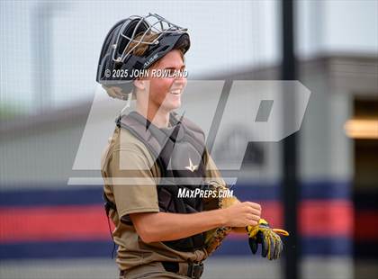 Thumbnail 2 in Hendersonville vs. Liberty Creek photogallery.