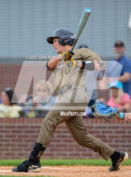 Thumbnail 3 in Hendersonville vs. Liberty Creek photogallery.