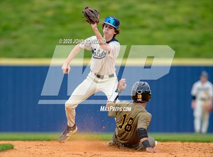 Thumbnail 3 in Hendersonville vs. Liberty Creek photogallery.