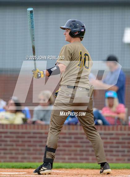 Thumbnail 3 in Hendersonville vs. Liberty Creek photogallery.