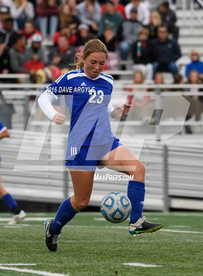 Thumbnail 2 in American Fork vs. Fremont (UHSAA 5A Semifinal) photogallery.