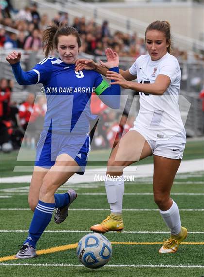 Thumbnail 2 in American Fork vs. Fremont (UHSAA 5A Semifinal) photogallery.