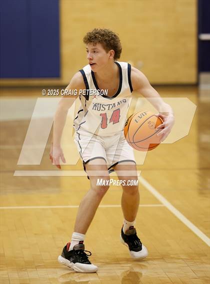 Thumbnail 1 in Ridgeline @ Mountain Crest (Sophomore) photogallery.