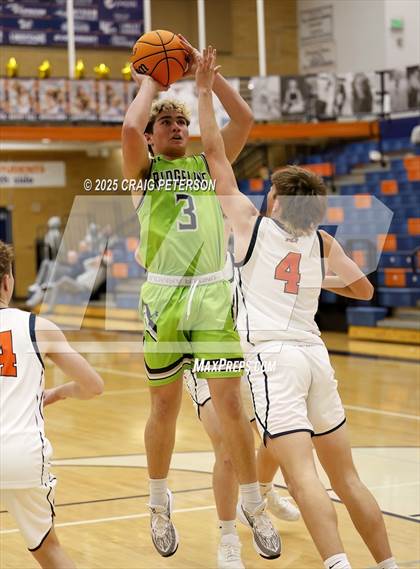 Thumbnail 1 in Ridgeline @ Mountain Crest (Sophomore) photogallery.
