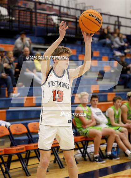 Thumbnail 1 in Ridgeline @ Mountain Crest (Sophomore) photogallery.